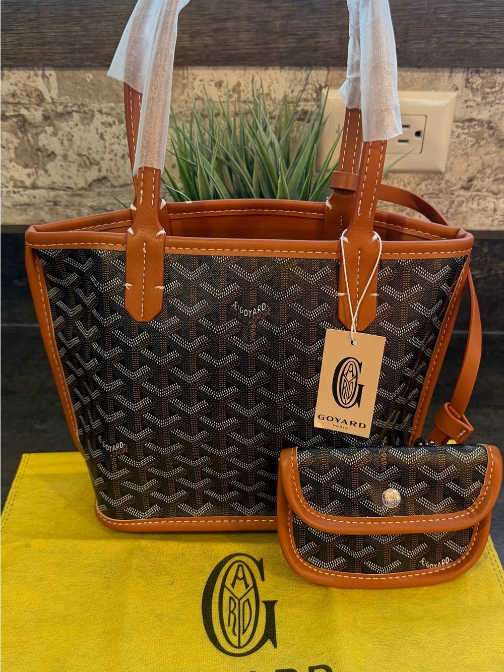 Goyard Black and Brown Patterned Tote with Matching Pouch